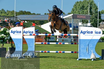 Showjumping
Derby CSI3 Table A (238.2.2) 1.50m
Nøgleord: helena lundbäck;antina v't merelsnest z