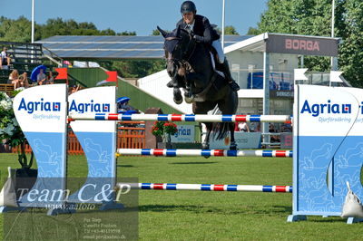 Showjumping
Derby CSI3 Table A (238.2.2) 1.50m
Nøgleord: johan-sebastian gulliksen;billy cool