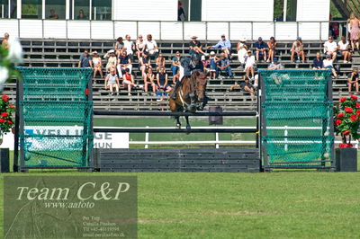 Showjumping
Derby CSI3 Table A (238.2.2) 1.50m
Nøgleord: niels kersten;tippy z