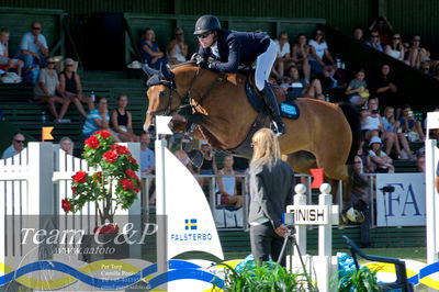 Showjumping
Derby CSI3 Table A (238.2.2) 1.50m
Nøgleord: douglas lindelöv;kimba du soleil