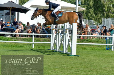 Showjumping
Derby CSI3 Table A (238.2.2) 1.50m
Nøgleord: douglas lindelöv;kimba du soleil