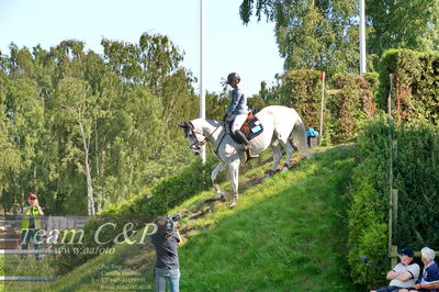 Showjumping
Derby CSI3 Table A (238.2.2) 1.50m
Nøgleord: linda heed;laurien van orshof
