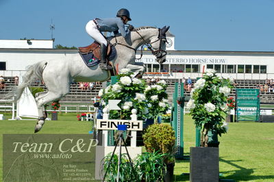 Showjumping
Derby CSI3 Table A (238.2.2) 1.50m
Nøgleord: linda heed;laurien van orshof