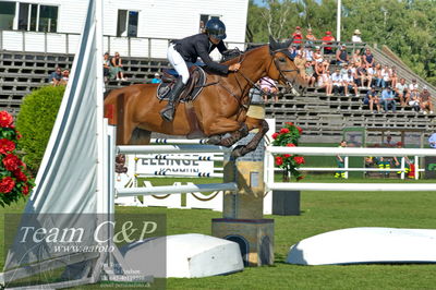 Showjumping
Derby CSI3 Table A (238.2.2) 1.50m
Nøgleord: helena lundbäck;antina v&#039;t merelsnest z