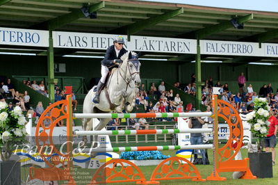 Showjumping
CSI3 Grand Prix Two Rounds - 1.50m
Nøgleord: hurry up g;marcus westergren