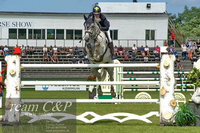 Showjumping
CSI3 Grand Prix Two Rounds - 1.50m
Nøgleord: hurry up g;marcus westergren