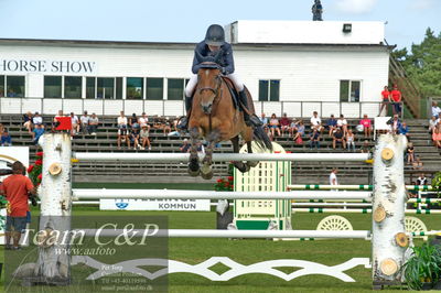 Showjumping
CSI3 Grand Prix Two Rounds - 1.50m
Nøgleord: helena persson;harley davidson