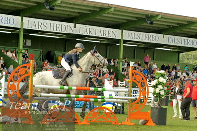 Showjumping
CSI3 Grand Prix Two Rounds - 1.50m
Nøgleord: dina bach sigmundsen;favorit girl