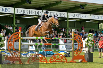 Showjumping
CSI3 Grand Prix Two Rounds - 1.50m
Nøgleord: stephanie holmen;flip's little sparrow