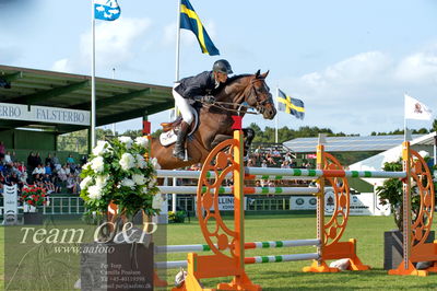 Showjumping
CSI3 Grand Prix Two Rounds - 1.50m
Nøgleord: alexander zetterman;triton hästak