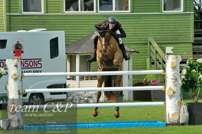 Showjumping
syvårs semifinale
Nøgleord: joel andersson;my lady in red