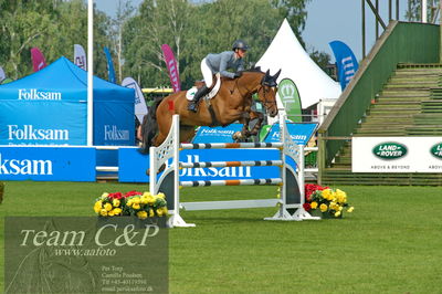 Showjumping
syvårs semifinale
Nøgleord: emma emanuelsson;cenmietta ps