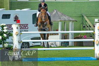 Showjumping
syvårs semifinale
Nøgleord: py jägerden;tornado (swb)