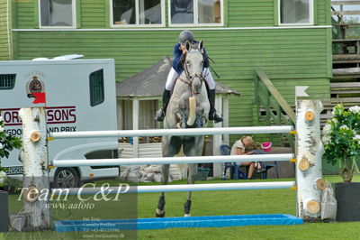 Showjumping
syvårs semifinale
Nøgleord: sebastian andersson;maja (swb)