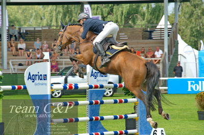 Showjumping
syvårs semifinale
Nøgleord: niklas arvidsson;viking hästak (swb)