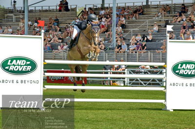 Showjumping
Kval till Derby CSI3Kval till Derby CSI3 Table A (238.2.1) 1.40m Table A (238.2.1) 1.40m
Nøgleord: victoria gulliksen;ballenteskin watch this