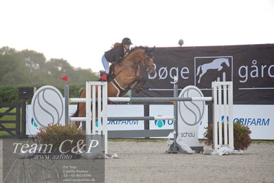 Absolut horses
2. kval og finale Agria DRF Mesterskab U18 - MA2 Springning Heste (140 cm)
Nøgleord: karla harder;can't beat