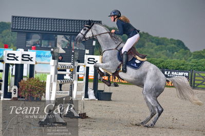 Absolut horses
2. kval og finale Agria DRF Mesterskab U18 - MA2 Springning Heste (140 cm)
Nøgleord: clara roesgaard kristensen;ak's cavalina