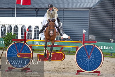 Absolut horses
2. kval og finale Agria DRF Mesterskab U18 - MA2 Springning Heste (140 cm)
Nøgleord: line busk heltborg;gaville