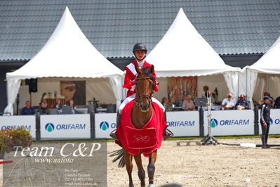 Absolut horses
2. kval og finale Agria DRF Mesterskab U18 - MA2 Springning Heste (140 cm)
Nøgleord: josefine sandgaard mørup;de similly edition;ceremoni;lap of honour