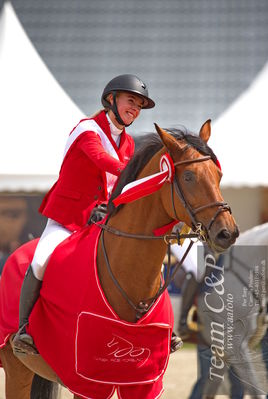 Absolut horses
2. kval og finale Agria DRF Mesterskab U18 - MA2 Springning Heste (140 cm)
Nøgleord: josefine sandgaard mørup;de similly edition;ceremoni;lap of honour