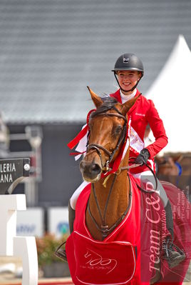 Absolut horses
2. kval og finale Agria DRF Mesterskab U18 - MA2 Springning Heste (140 cm)
Nøgleord: josefine sandgaard mørup;de similly edition;ceremoni;lap of honour