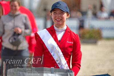 Absolut horses
2. kval og finale Agria DRF Mesterskab U18 - MA2 Springning Heste (140 cm)
Nøgleord: josefine sandgaard mørup;de similly edition;ceremoni;lap of honour