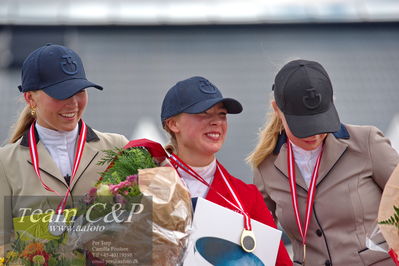 Absolut horses
2. kval og finale Agria DRF Mesterskab U18 - MA2 Springning Heste (140 cm)
Nøgleord: josefine sandgaard mørup;de similly edition;ceremoni;lap of honour