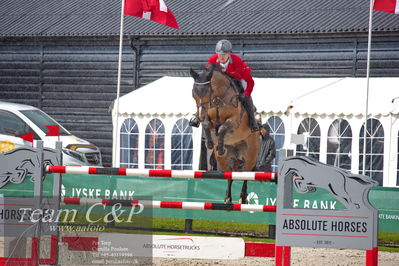 Absolut horses
2 kval og finale dm seniore 150cm og 160cm
Nøgleord: kasper  h hansen;contador