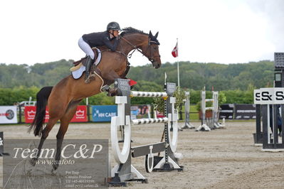 Absolut horses
2 kval og finale dm seniore 150cm og 160cm
Nøgleord: renne ulvsberg;celeste balslev