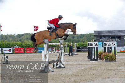 Absolut horses
2 kval og finale dm seniore 150cm og 160cm
Nøgleord: kasper  h hansen;contador