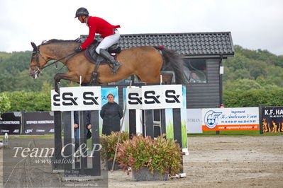 Absolut horses
2 kval og finale dm seniore 150cm og 160cm
Nøgleord: kasper  h hansen;contador