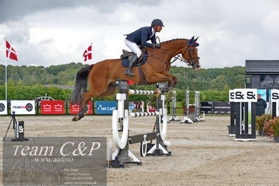 Absolut horses
2 kval og finale dm seniore 150cm og 160cm
Nøgleord: lars bak andersen;calvin 115