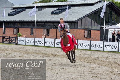 Absolut horses
2 kval og finale dm seniore 150cm og 160cm
Nøgleord: ceremoni;lars noergaard pedersen;lap of honour