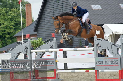 Absolut horses
ma 2 140cm
Nøgleord: ida mundberg hansen;mundberg's sandrino boy