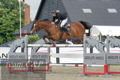 Absolut horses
ma 2 140cm
Nøgleord: lærke isabell godsk;miss ellie