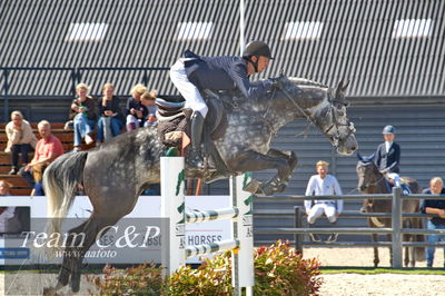 Absolut horses
youngster finale
Nøgleord: jonathan hvalsøe saul;charlie weasley