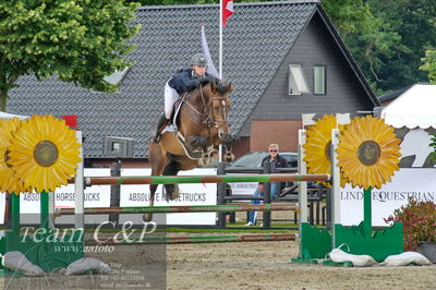 Absolut horses
la2 120cm
Nøgleord: nikoline gulstad;natalon van't krekenhof