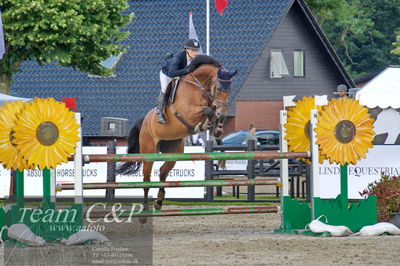 Absolut horses
la2 120cm
Nøgleord: maria bjørnkjær bennedsgaard;kate slottie