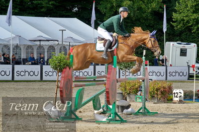 Absolut horses
la2 120cm
Nøgleord: konstantin deeken künnemann;shivaliesje-vitz