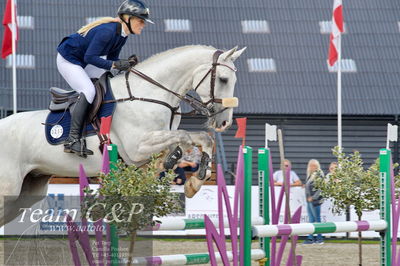 Absolut horses
la2 120cm
Nøgleord: rasmine laudrup;granato 4