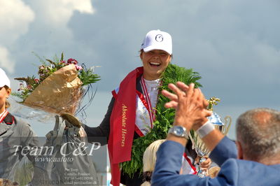 Absolut horses
2. kval og finale u 21
Nøgleord: ceromoni;lap of honour;maria barnewitz schou;seana 2;anna victoria weilsby;kamilla ladefoged rasmussen