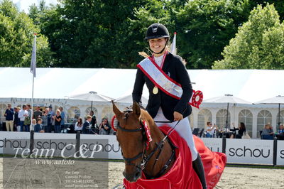 Absolut horses
2. kval og finale u 21
Nøgleord: maria barnewitz schou;seana 2;lap of honour;ceromoni