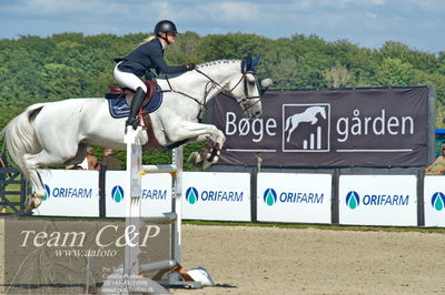 Absolut horses
2. kval. og finale Agria DRF Mesterskab U25 - S1 + S2 Springning Heste
Nøgleord: anne-kristine rie truelsen;gosma shiva s