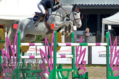 Absolut horses
2. kval. og finale Agria DRF Mesterskab U25 - S1 + S2 Springning Heste
Nøgleord: benedikte rie truelsen;cassina z
