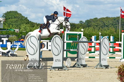 Absolut horses
2. kval. og finale Agria DRF Mesterskab U25 - S1 + S2 Springning Heste
Nøgleord: benedikte rie truelsen;cassina z
