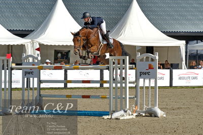 Absolut horses
2. kval. og finale Agria DRF Mesterskab U25 - S1 + S2 Springning Heste
Nøgleord: nikoline gulstad;crispi t