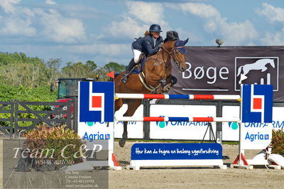Absolut horses
2. kval. og finale Agria DRF Mesterskab U25 - S1 + S2 Springning Heste
Nøgleord: frederikke svendgaard;bøgegårdens christiano