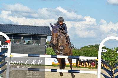 Absolut horses
2. kval. og finale Agria DRF Mesterskab U25 - S1 + S2 Springning Heste
Nøgleord: sofie yderstraede bucka;la belle