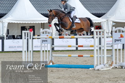 Absolut horses
2. kval. og finale Agria DRF Mesterskab U25 - S1 + S2 Springning Heste
Nøgleord: astrid svenstrup;bonaparte z